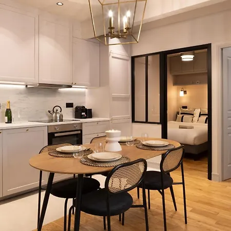 Lägenhet 75 D'architecte Entierement Renove Paris
